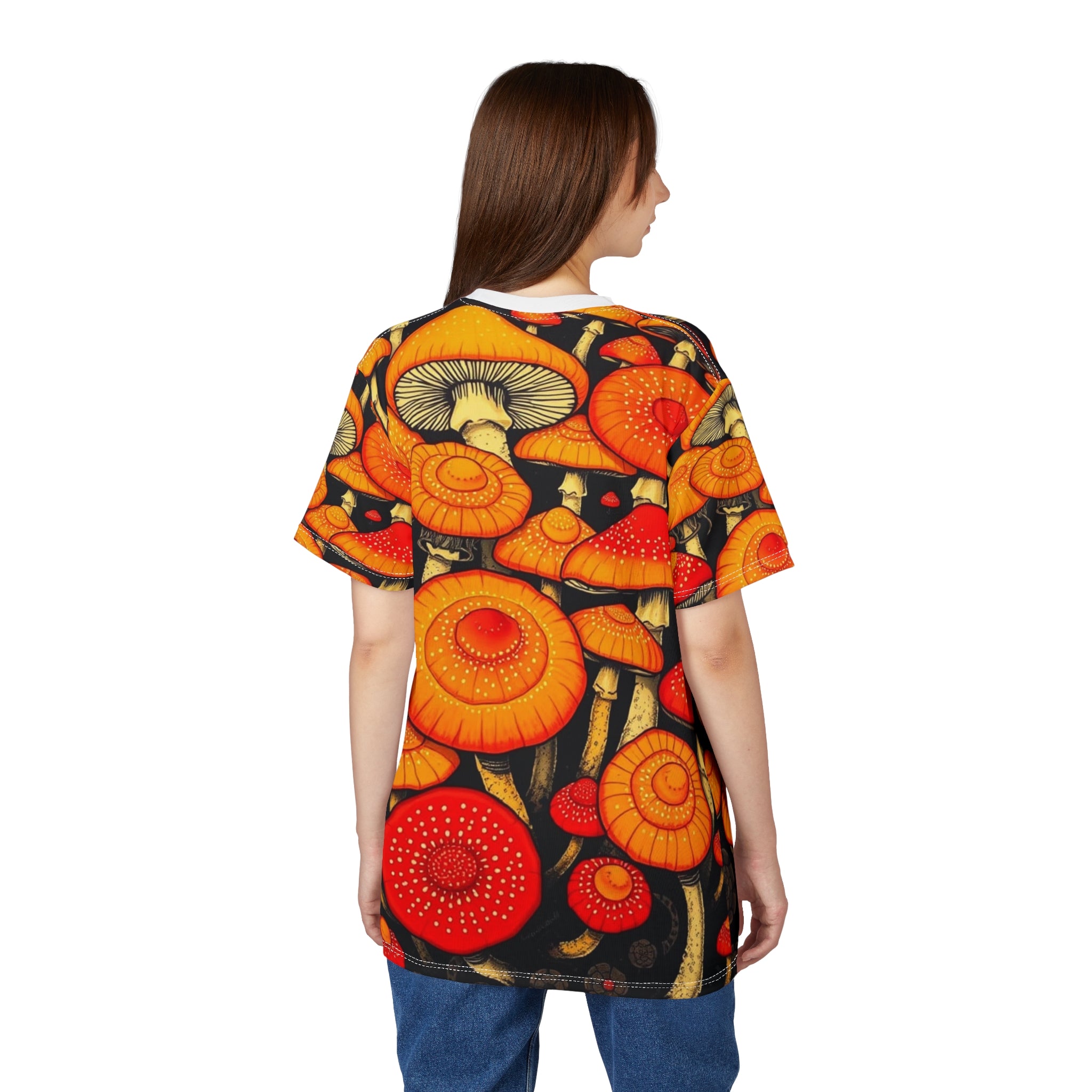Camiseta con estampado completo de hongos psicodélicos anaranjados