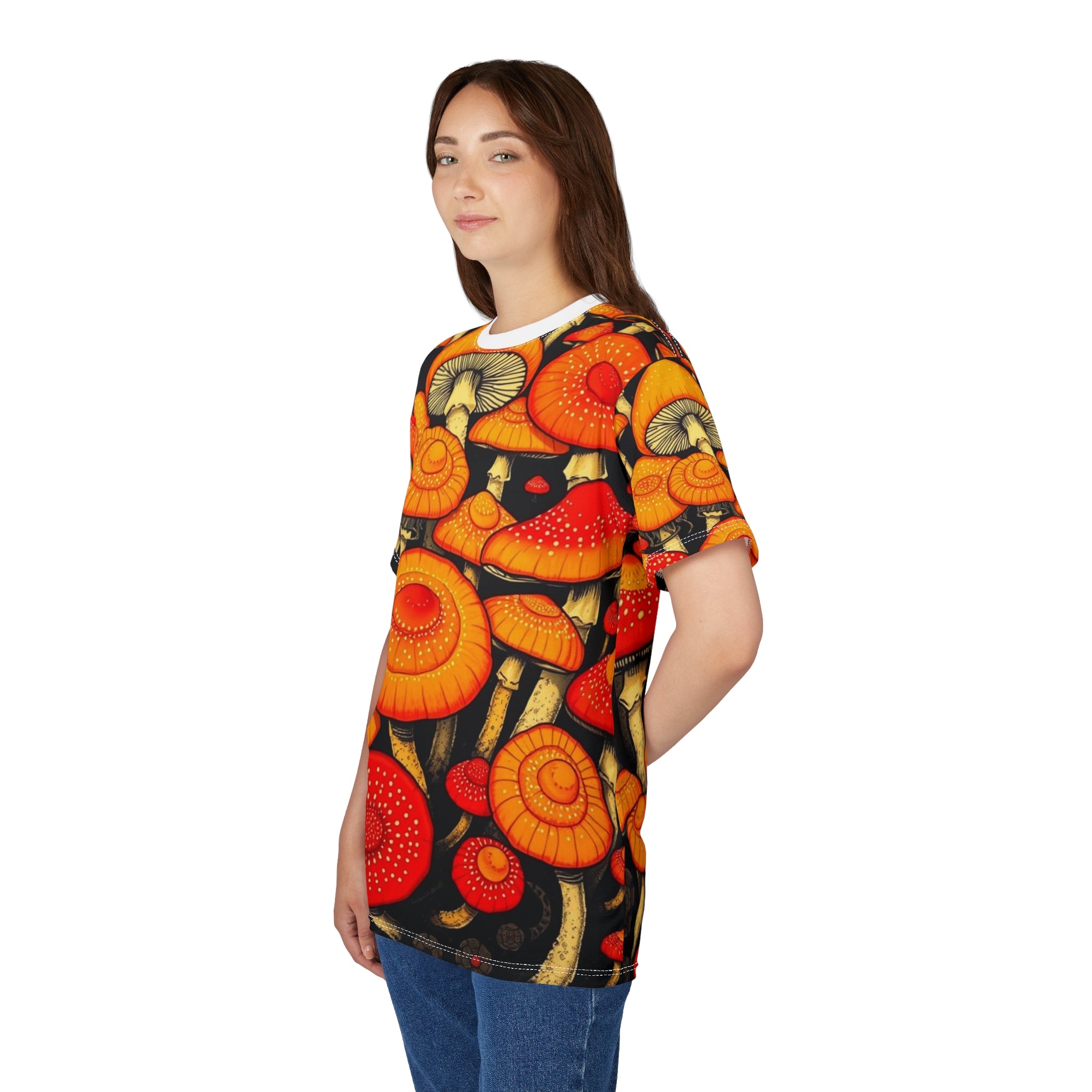 Camiseta con estampado completo de hongos psicodélicos anaranjados