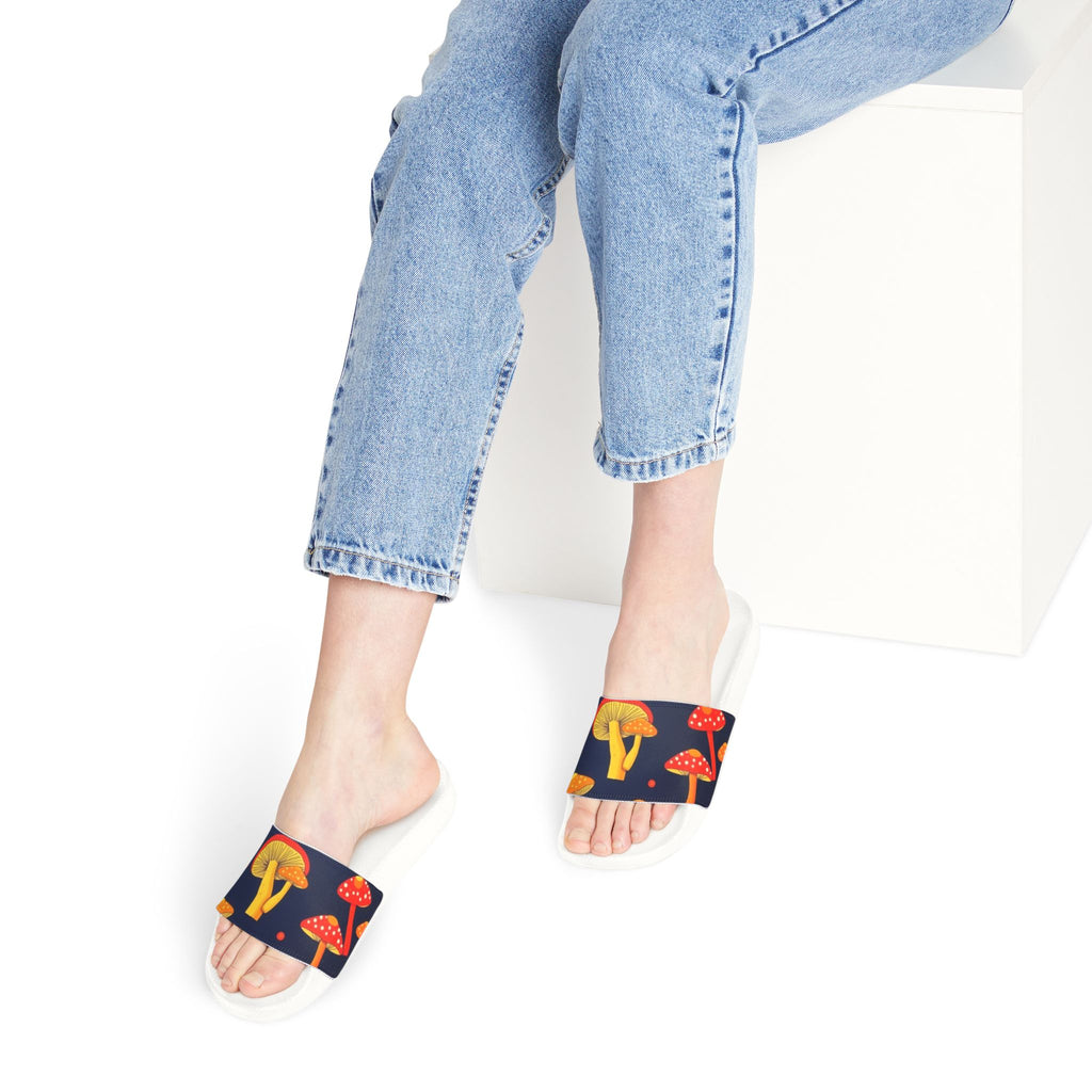 Mushroom Pattern Slide Sandals — Women's Removable-Strap Beach Slides