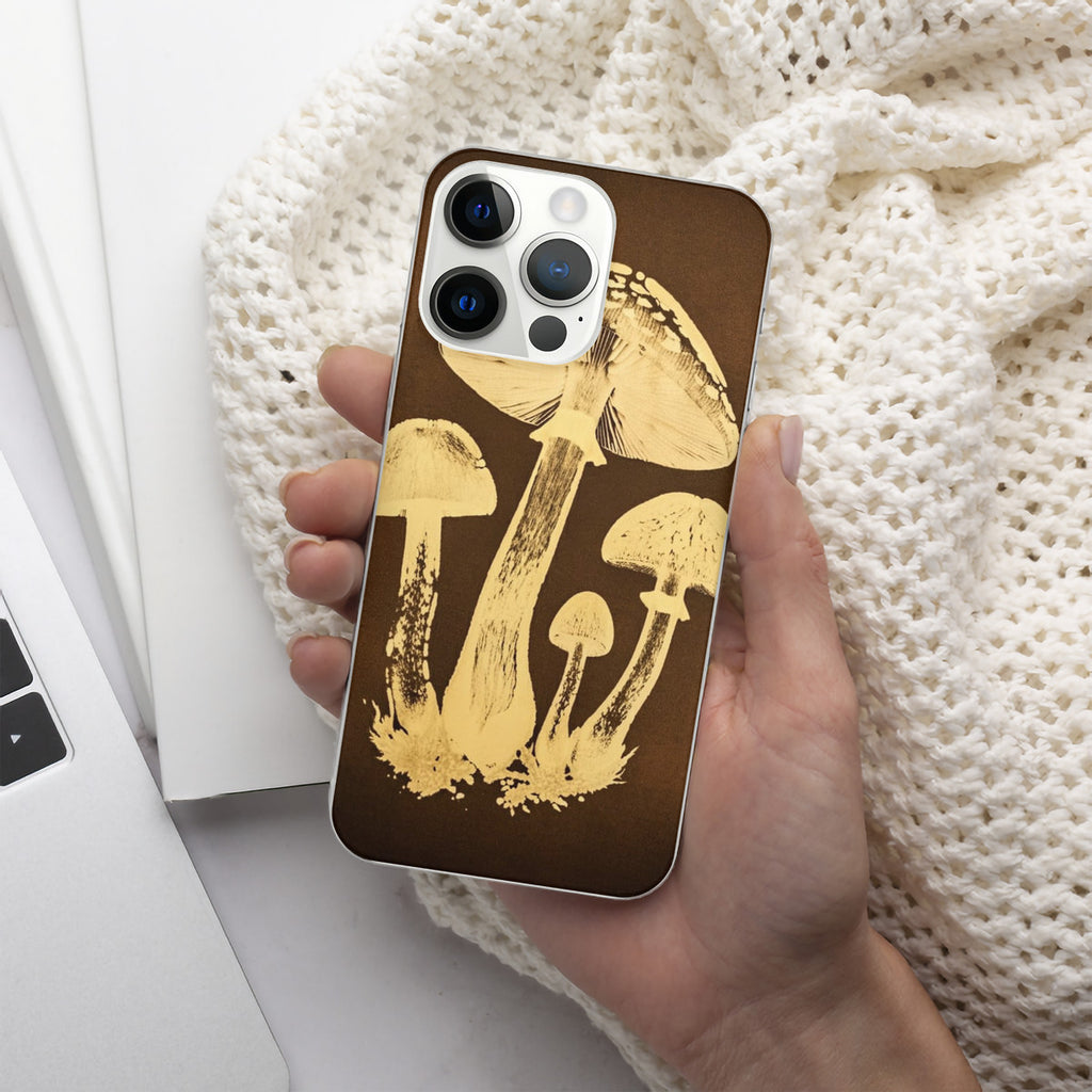 iPhone 14 Transparent Acrylic Case (3 Cameras) Supports Wireless Fast Charging.
