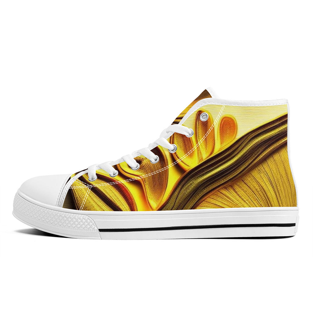 Zapatillas de lona con estampado personalizado de setas doradas de caña alta. Edición Shroomed Out